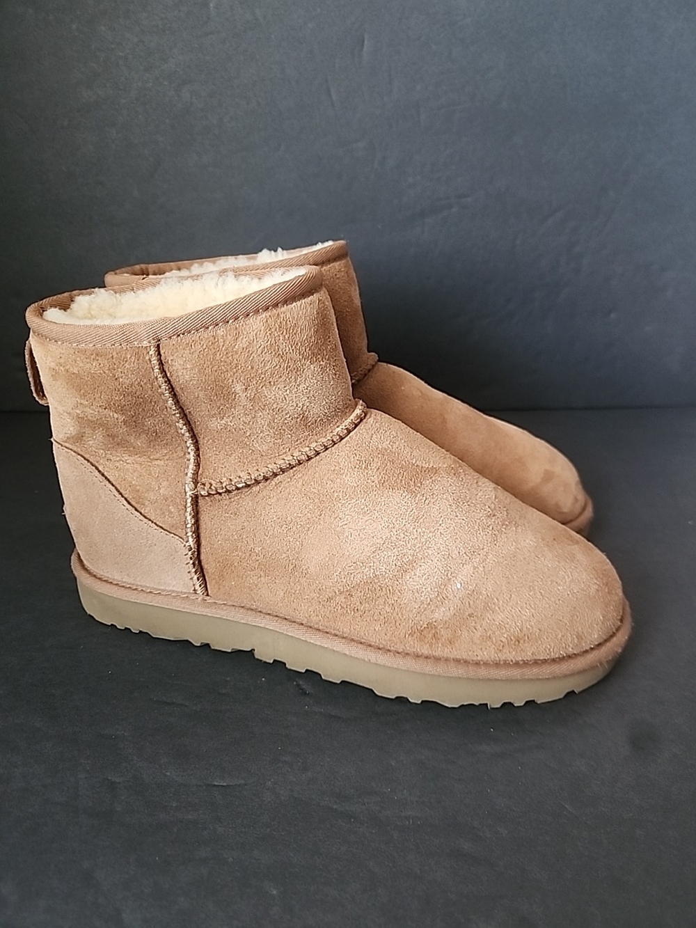 UGG Boots Size 8 Women’s Chestnut - Picture 3 of 9